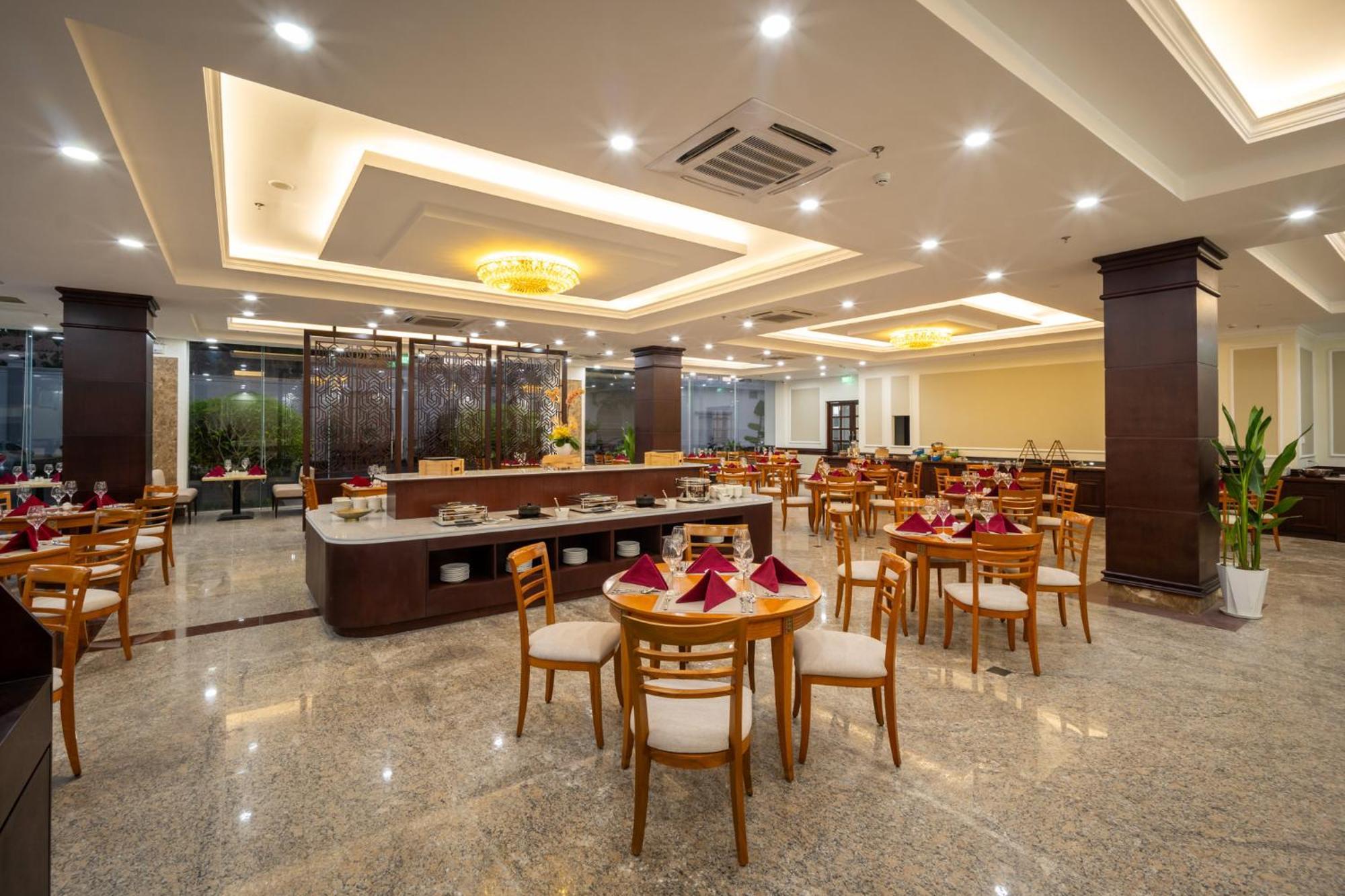 The Hub Hotel - Airport مدينة هوشي منه المظهر الخارجي الصورة